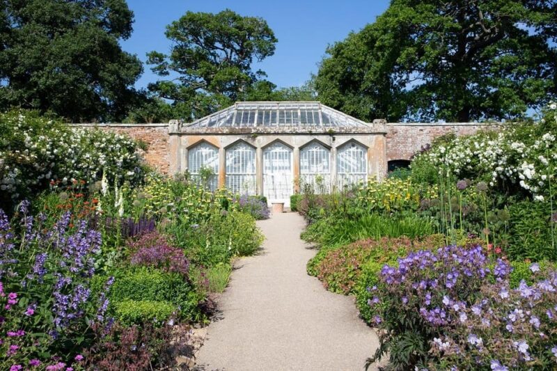 Abbotsford: House, Chapel and Garden Ticket - Who Will Love Abbotsford?