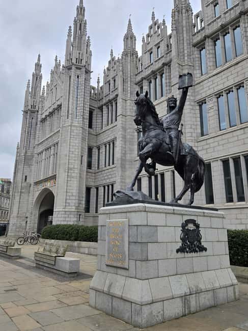 Aberdeen: City Center and Old Aberdeen Walking Tour - Exploring Aberdeen: What You Can Expect from the Tour
