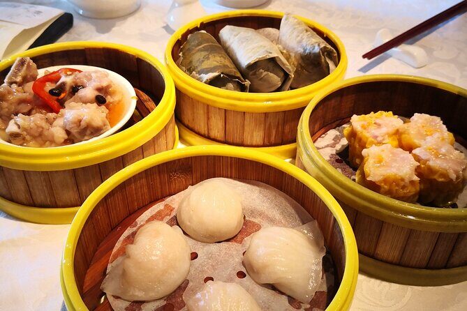 Aberdeen fisherman cultural tour+dim sum by local - A Detailed Look at the Aberdeen Fisherman Cultural Tour