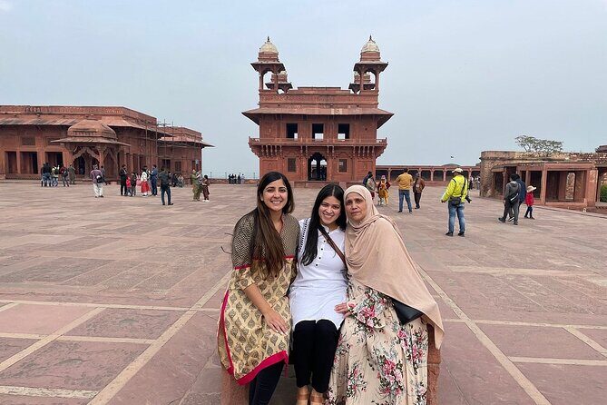 Abhaneri & Fatehpur Sikri Excursion from Jaipur - Experience the Best of Rajasthan: Abhaneri & Fatehpur Sikri Excursion from Jaipur