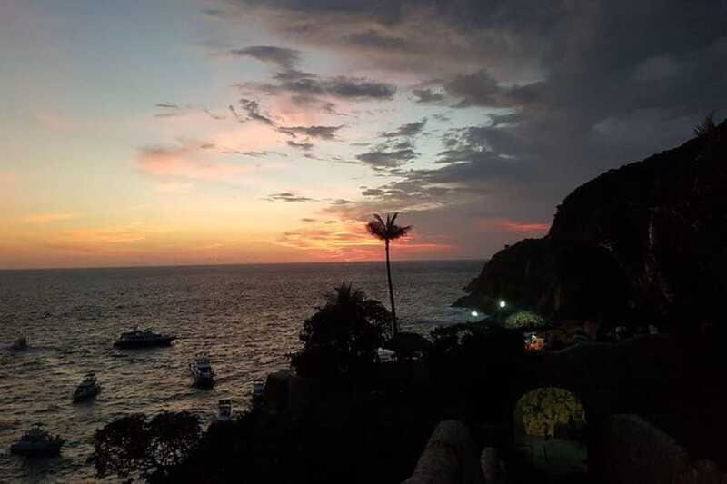 -Acapulco: High Cliff Divers Show + Sunset/Different Options - The Sum Up