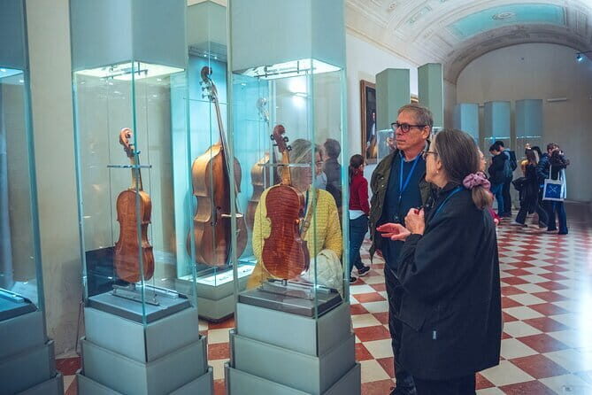 Accademia Gallery: Michelangelos David, A Symbol of Strength. - Exploring Florence’s Accademia Gallery: An In-Depth Review