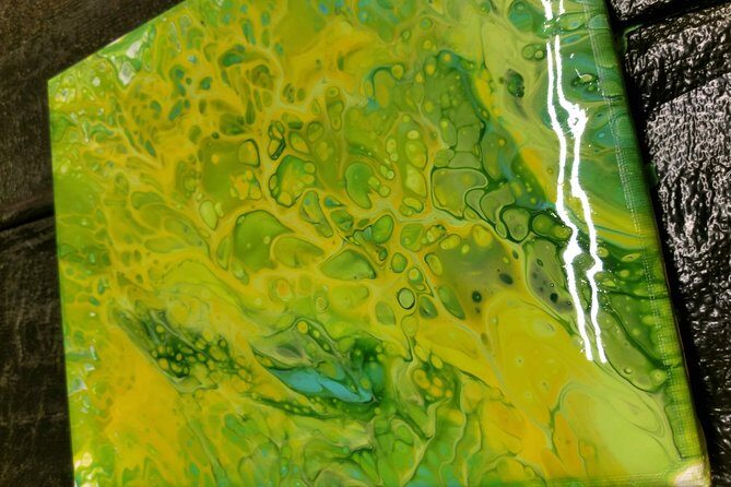 Acrylic Pour Painting Class in Estes Park, Colorado - Key Points
