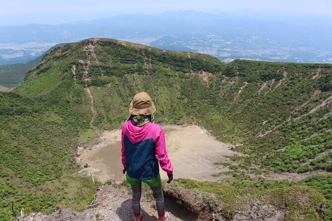 Active Volcano Hiking Tour: Explore Mt. Shinmoe in Kirishima - An In-Depth Look at the Volcano Hiking Tour