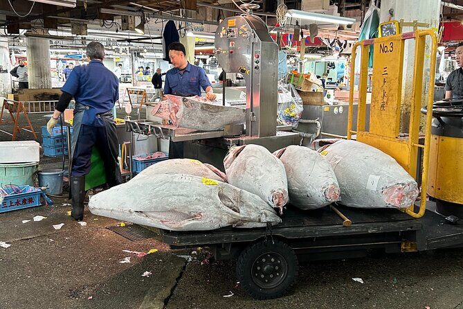 Adachi Fish Market Tour in Tokyo - Exploring Tokyo’s Hidden Seafood Treasure: The Adachi Fish Market Tour