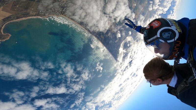 Adelaide: Tandem Skydiving Adventure over Goolwa - A Well-Rounded Adventure for Travelers in South Australia