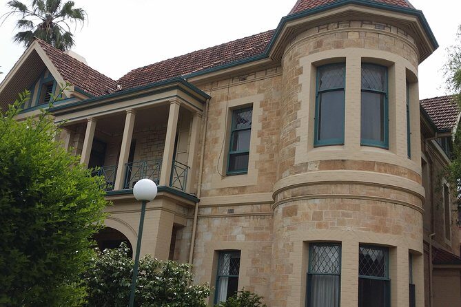 Adelaide Walking Tour: Grand Mansions and Sub-Divisions - FAQ