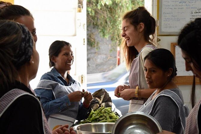 Adelante Mujer Bolivian Cooking Workshops - Who Should Consider This Experience?