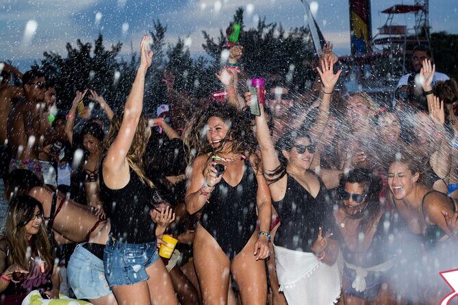 Adults only Hip Hop Sessions Boat Party Cancun - A Deep Dive into the Cancun Hip Hop Boat Party Experience