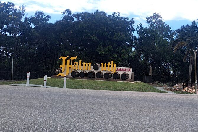 Adventure and Activity Based Music and Nightlife and Nature - An In-Depth Look at Sean M Uber Tours