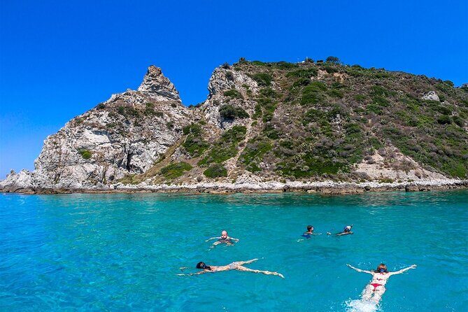 Adventure and nature! Exciting group tour by dinghy. - FAQ