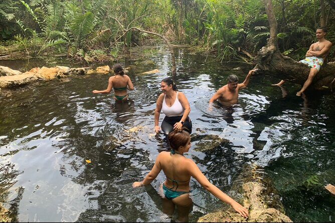 Adventure in Cave and the Guayaney Spring - FAQ