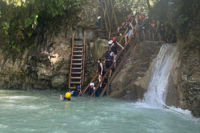 Adventure in Damajagua Tour at 27 puddles with an expert guide - The Heart of the Damajagua Experience