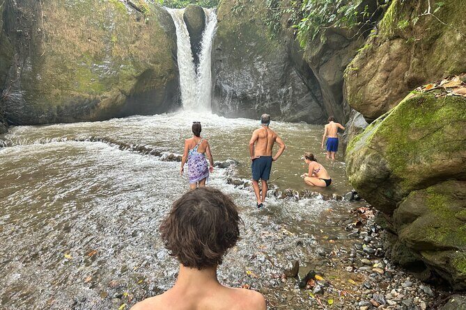 Adventure to Natural Wonders on the Pacific Coast - A Deep Dive Into the Experience