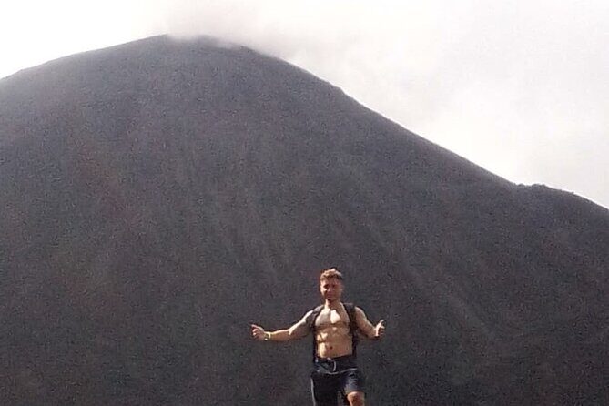 Adventure Tour Climbing the Pacaya Volcano with Pickup - FAQ