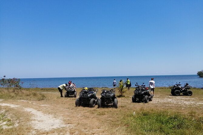 Adventures of Roatan ATV Pineapple beach break - Exploring Roatan on an ATV: What to Expect