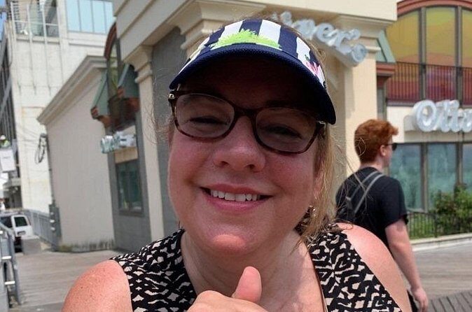 Adventurous Scavenger Hunt in Huntington Beach by Zombie Scavengers - Who Will Enjoy This?