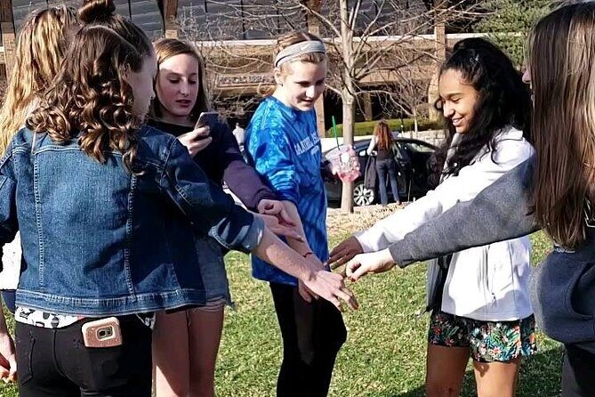 Adventurous Scavenger Hunt in Stamford by Zombie Scavengers - Key Points