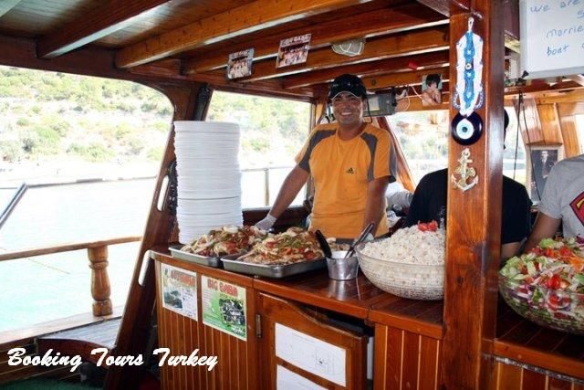 Aegean Sea Full-Day Boat Trip from Kusadasi - Key Points