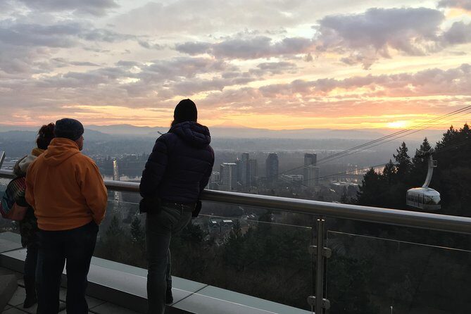 Aerial Tram Ride with Doughnuts at Sunrise in Portland Oregon - A Deep Dive into the Experience