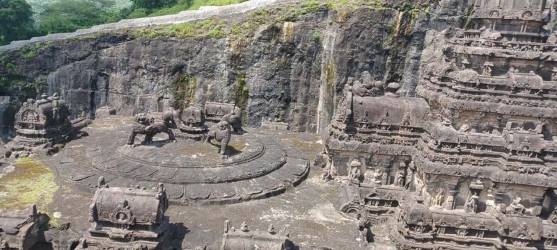 Affordable Cab Trip from Aurangabad to Ajanta & Ellora Caves - Explore Indias Ancient Wonders: A 2-Day Private Tour from Aurangabad