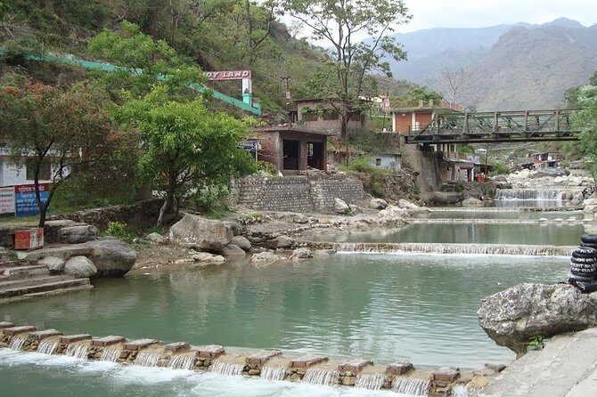 Affordable transfer from Delhi to Dehradun - A detailed look at the Delhi to Dehradun transfer experience