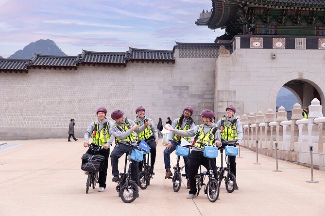 Afternoon E-bike tour and "Happy Hour" food and drinks - Discover Seoul on an Afternoon E-bike Tour with "Happy Hour" Food and Drinks