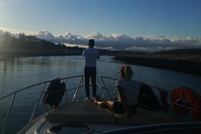 Afternoon yacht charter in lagos with drinks, tapas, paddle boards and kayak - The Sum Up