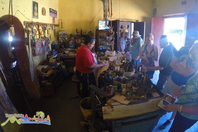 Agave Distilled Factory and Artisans Town Private Vehicle - Key Points