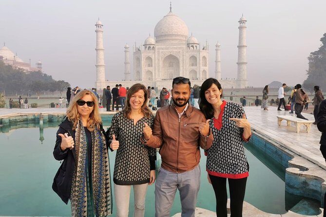 Agra Car tours - Discovering Agra with Agra Car Tours: A Personal Touch on Iconic Sights