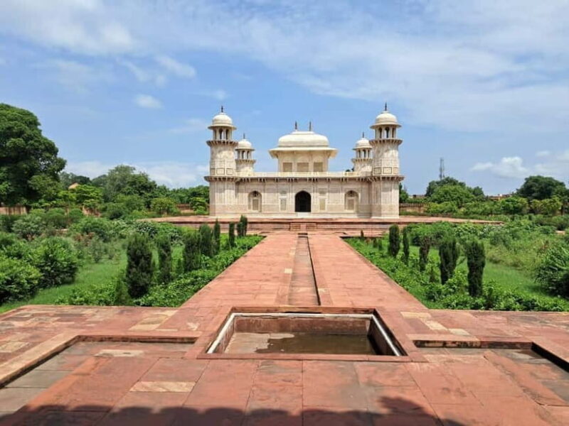 AGRA CITY SIGHTSEEING TOUR BY CAR BEST EXPERIENCE GUIDE - A Close Look at the Experience