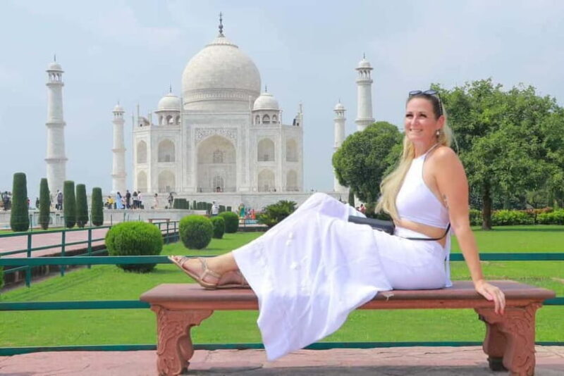 Agra City Tour: Taj Mahal Agra Fort with Fatehpur Sikri - Discovering the Highlights of Agra in One Day