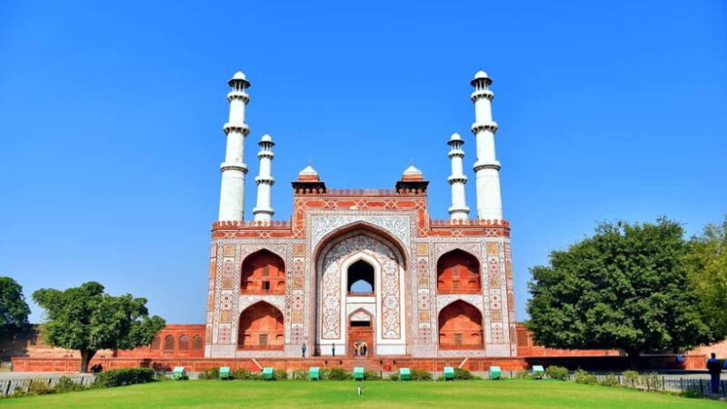 Agra: Day Tour to Tomb of Akbar, Baby Taj, Mehtab and more - Serenity at Mehtab Bagh