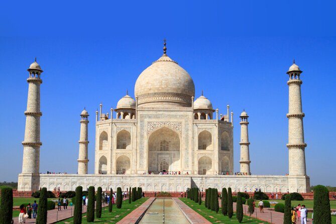 Agra Day Trip from Delhi with Transport - Discover the Taj Mahal and Agra Fort on a Comfortable Day Trip from Delhi
