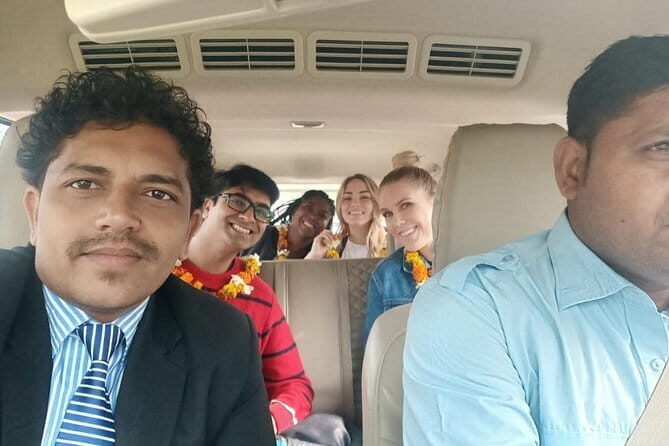 Agra Full Day Tour Only Car - A Close-Up Look at the Agra Full Day Tour