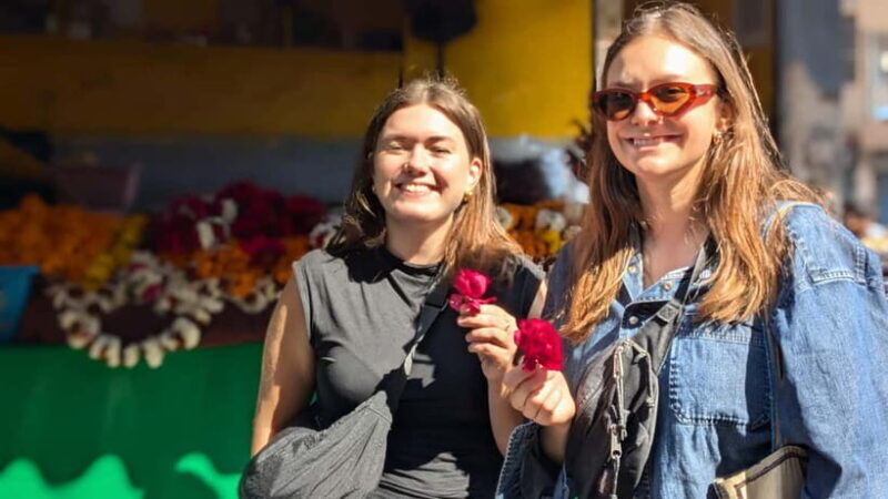 Agra: Heritage Walking Tour of Agra 2 Hours by Tuk-Tuk - FAQs