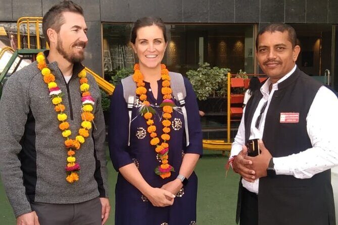 Agra : Live Tour Guide For Taj Mahal & Agra Fort - A Deep Dive into the Experience