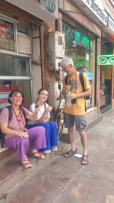 Agra: Markets & Street Food Walking Tour with Rickshaw Ride - Key Points