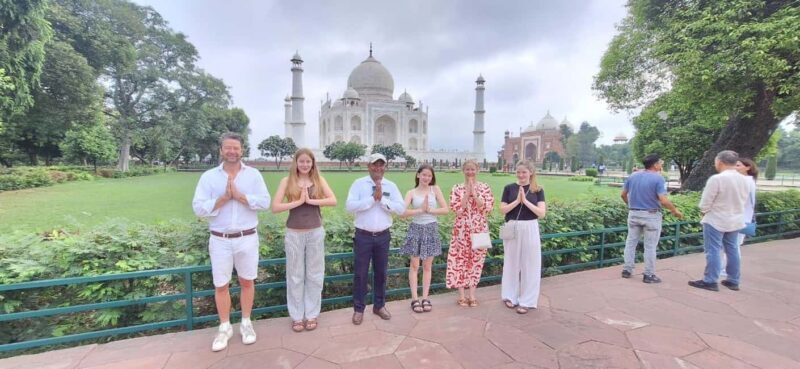 Agra: Private Tuk Tuk Tour of Top Sites with Hotel Pick Up - Exploring the Itinerary in Detail