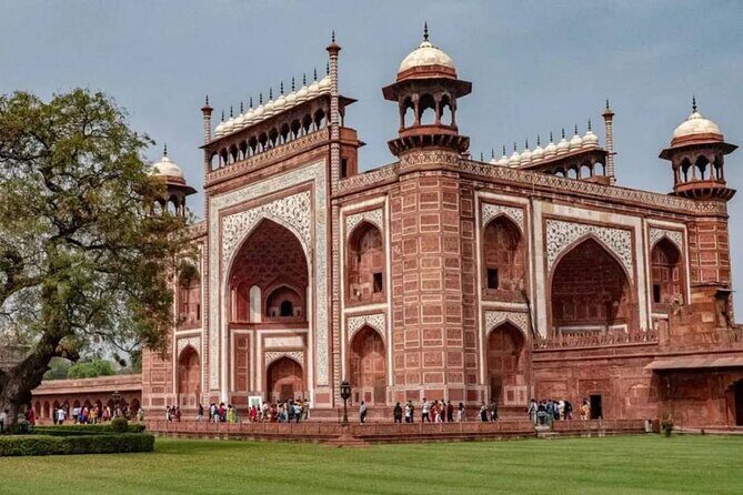 Agra: Skip-the-Line Taj Mahal & Agra Fort Private Tour - Exploring Agra’s Architectural Marvels