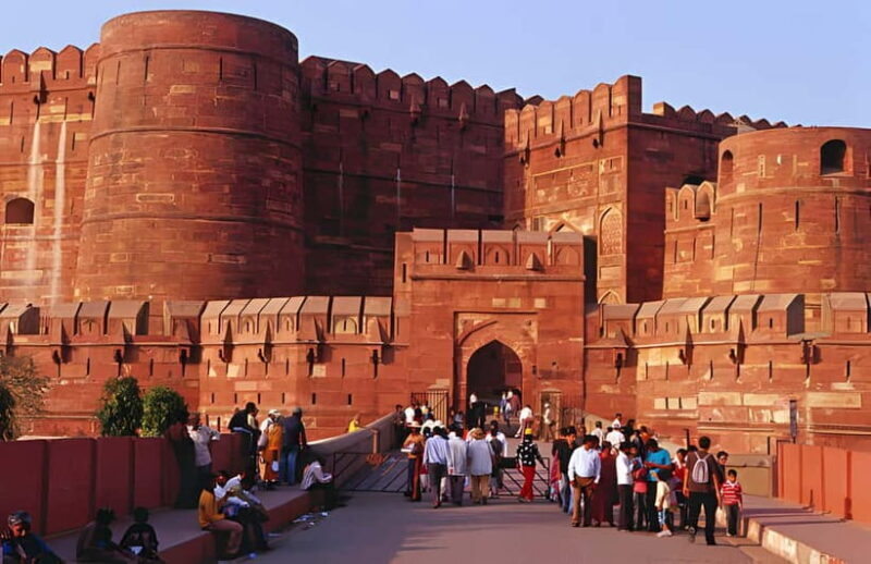 Agra: Skip The Line Taj Mahal & Agra Fort Tour with Transfer - Key Points