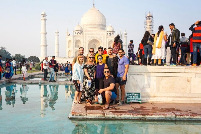 Agra: Skip-the-Line Taj Mahal and Agra Tour with 5 * Lunch - Key Points