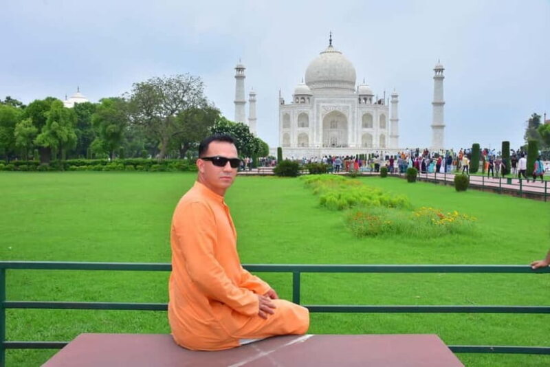 Agra: Skip-the-Line Taj Mahal Ticket with Guide Option - The Experience in Detail