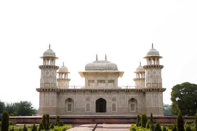 Agra Story and Curated Experiences Day Tour - In-Depth Breakdown of the Tour