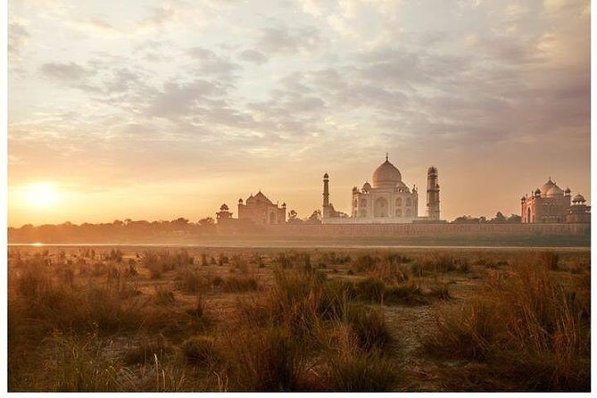 Agra: Street Food and Walk Tour with Spice Market by Tuk-Tuk - An In-Depth Look at This Agra Tour