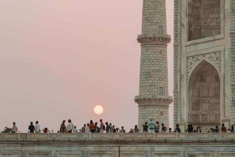 Agra: Taj Mahal Guided Tour with Photographer & Rental Saree - The Pickup and Transportation