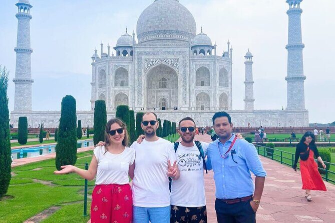 Agra Tour by Superfast Train from Delhi: All Inclusive - Key Points