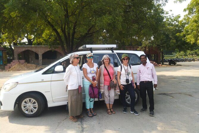 Agra Tour by Superfast Train from Delhi: All Inclusive - FAQs