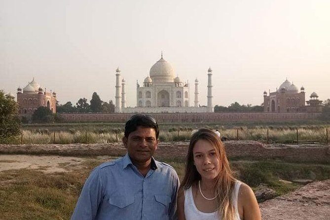Agra Tour from Gurugram ( Taj Mahal Day Tour By Car ) - Key Points