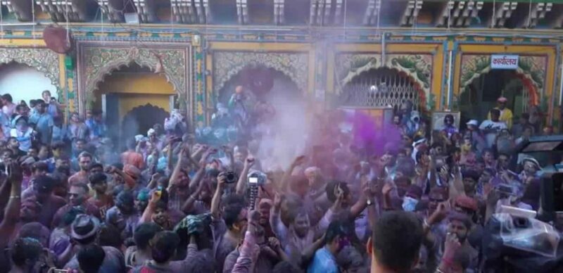 Agras Gems & Mathura Holi: Taj, Red Fort & SOS Tour - Who Will Love This Tour?